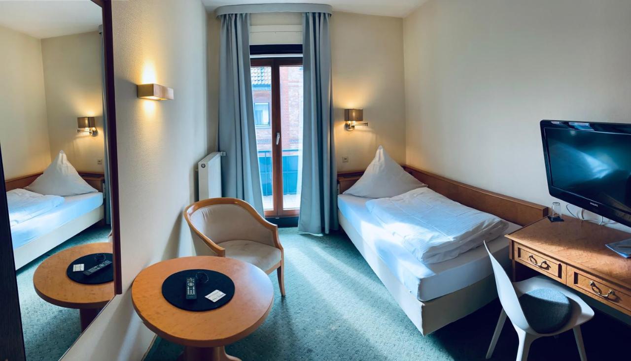 Meissmers Hotel Eiterfeld Bagian luar foto